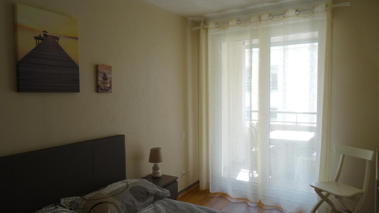 Appart T2 Standing Tout Confort Avec Balcon - Parking En Option Lione Esterno foto