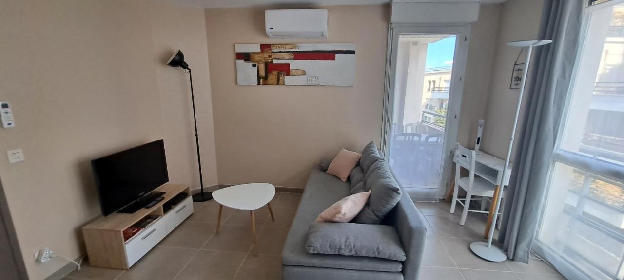 Appart T2 Standing Tout Confort Avec Balcon - Parking En Option Lione Esterno foto
