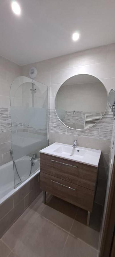 Appart T2 Standing Tout Confort Avec Balcon - Parking En Option Lione Esterno foto
